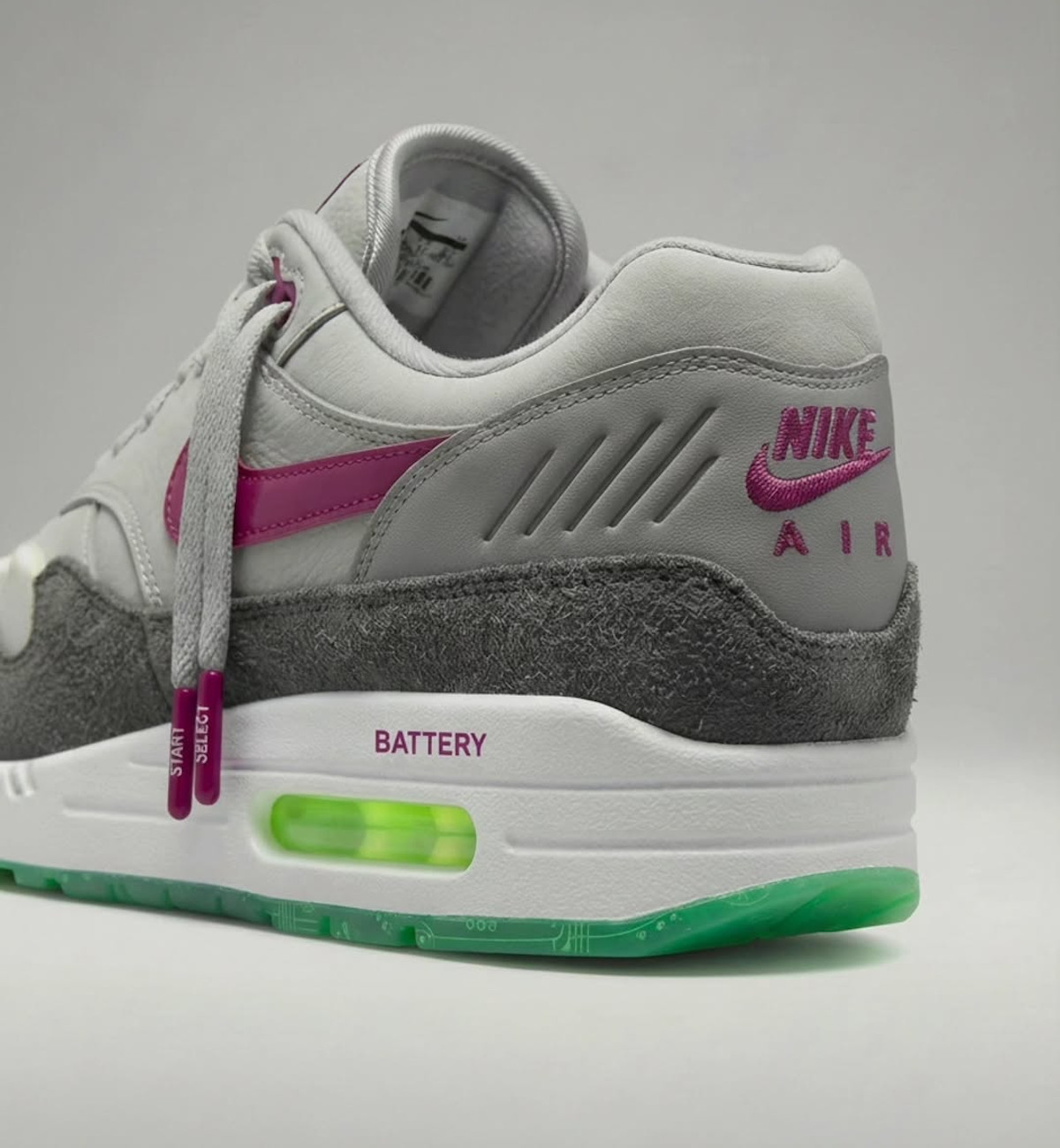 Nike Air Max 1 inspirée game boy