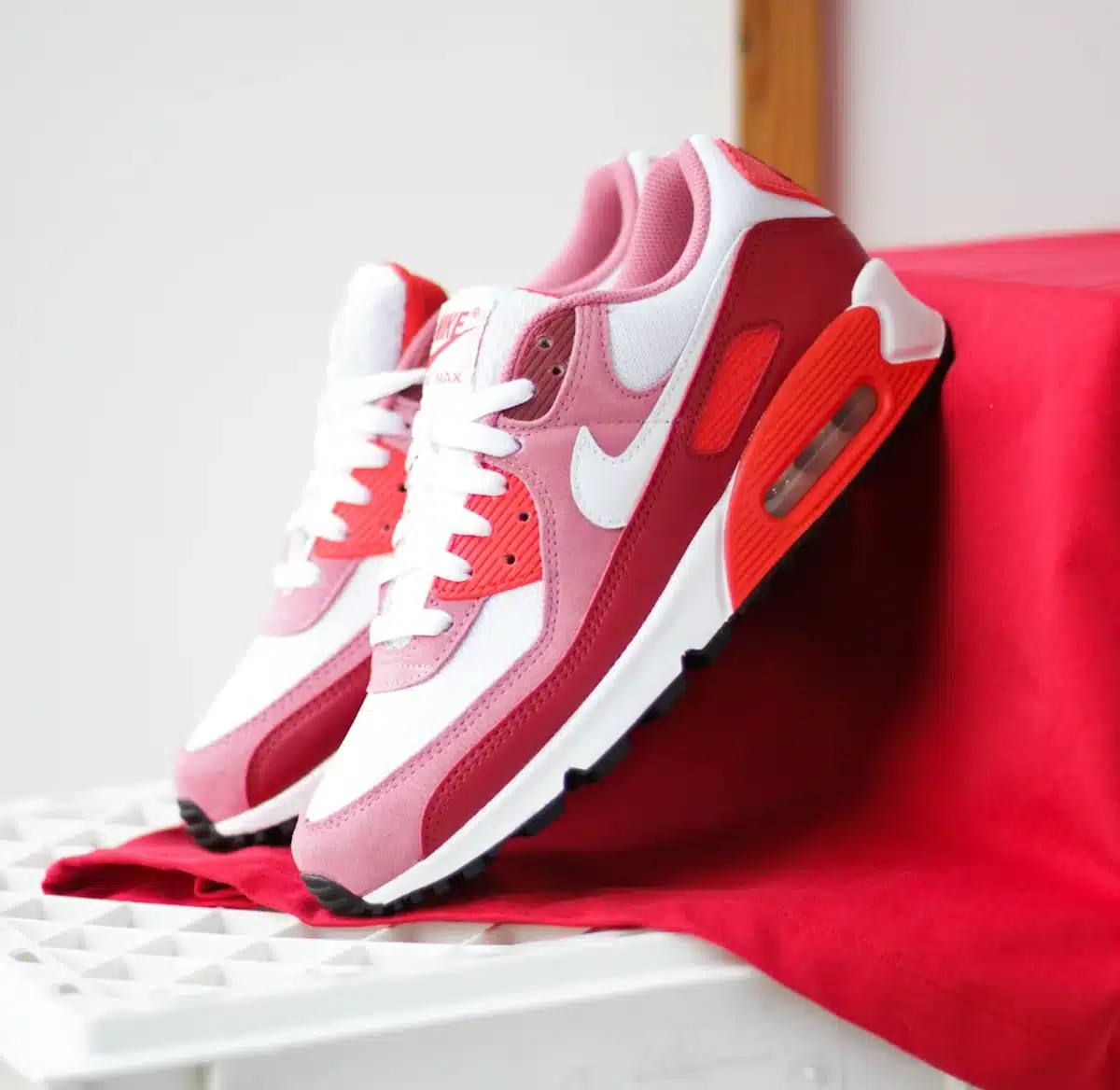 Nike Air Max 90 Peony DM0029-600