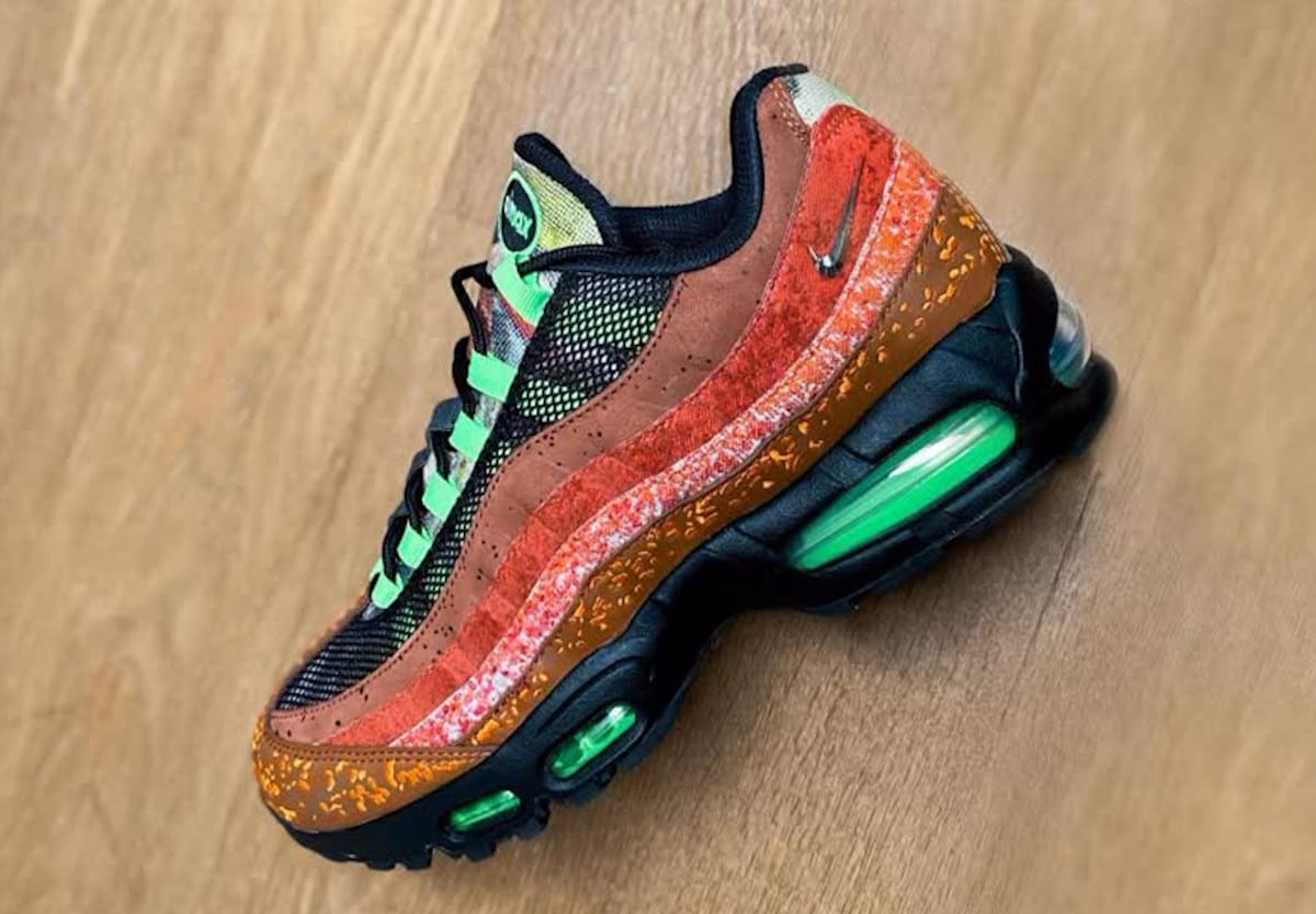 Nike Air Max 95 Hong Kong Family Affair IQ5755-200 (couv)