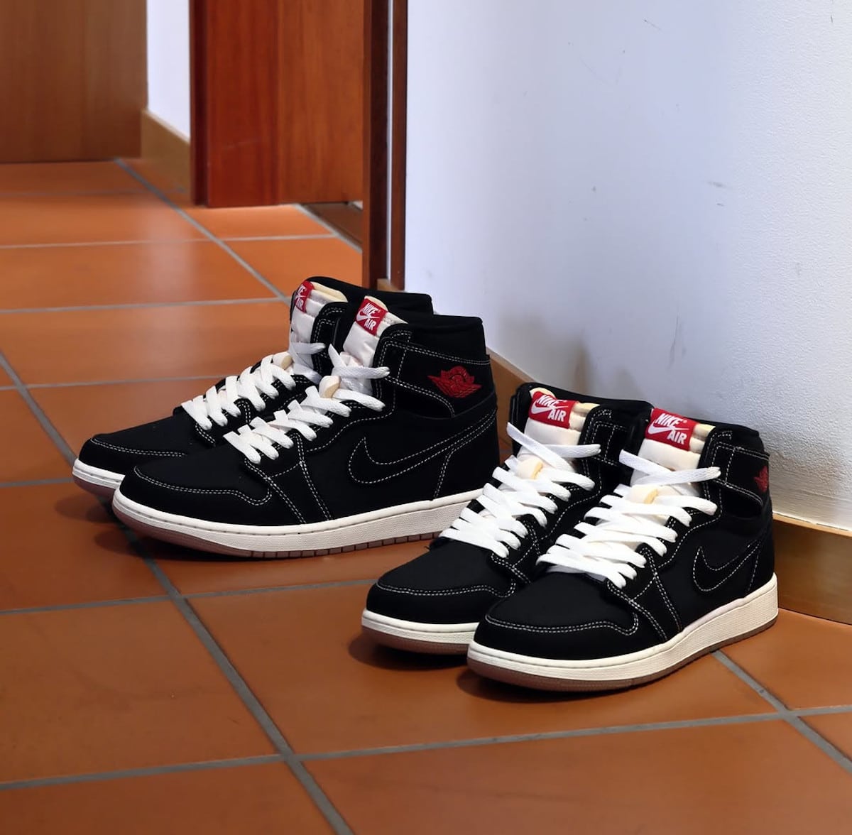 Air Jordan 1 High OG Flight Club II9811-001 (4)