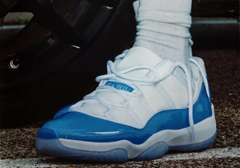 Air Jordan 11 Low UNC 2026 University Blue FV5104-100 (couv)