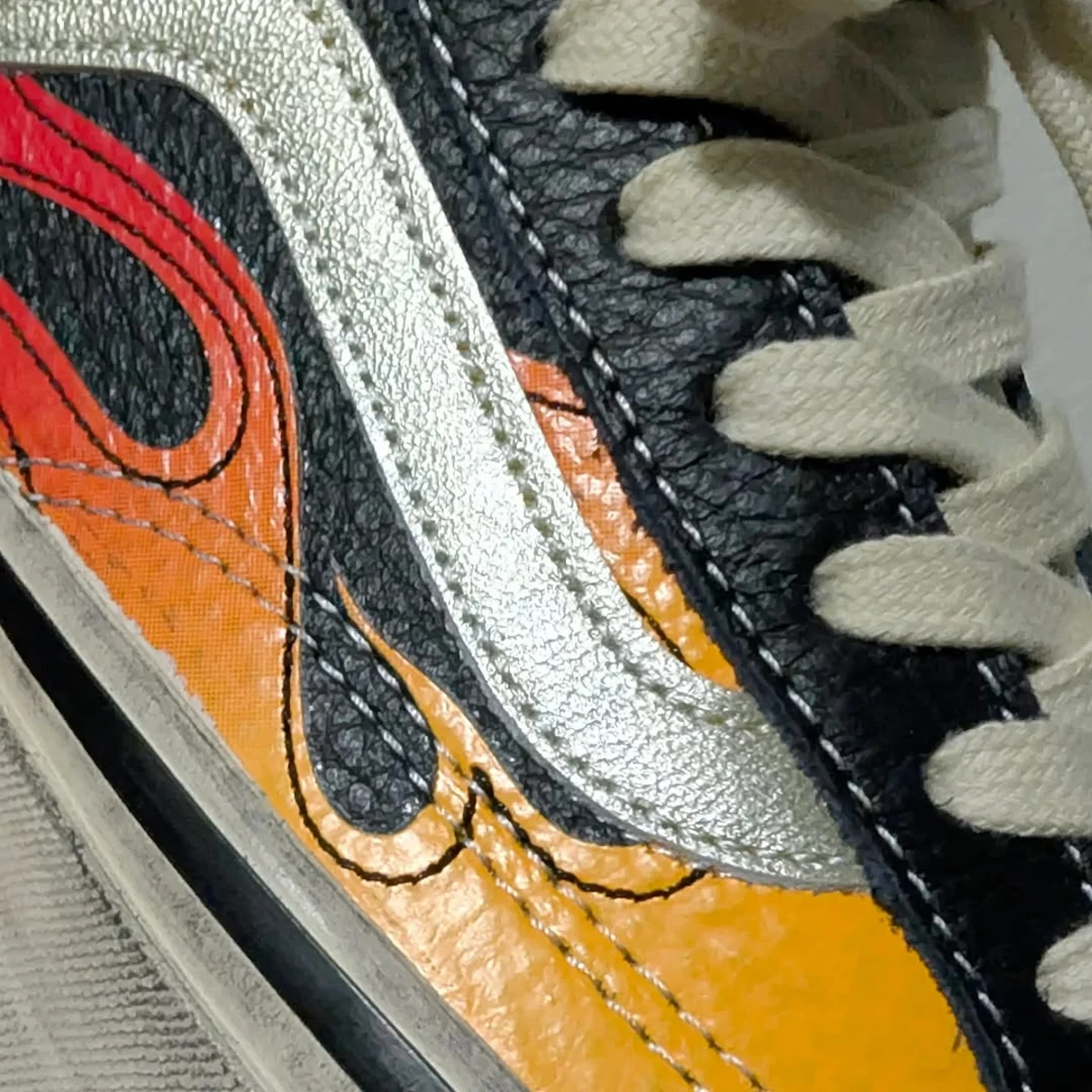 Vans LX Old Skool 36 Archive Flame Black VN000D9RCJK (1)