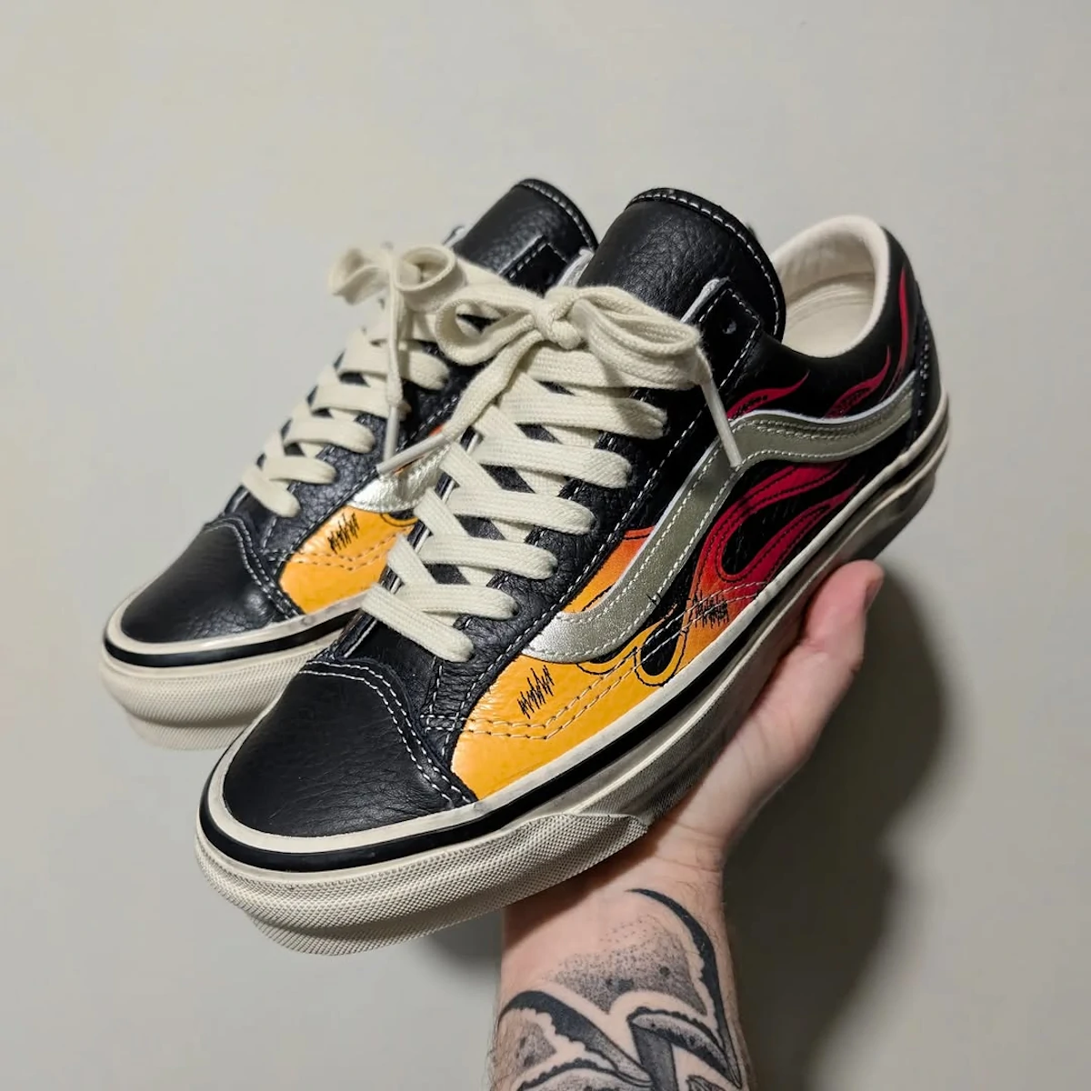 Vans LX Old Skool 36 Archive Flame Black VN000D9RCJK (3)