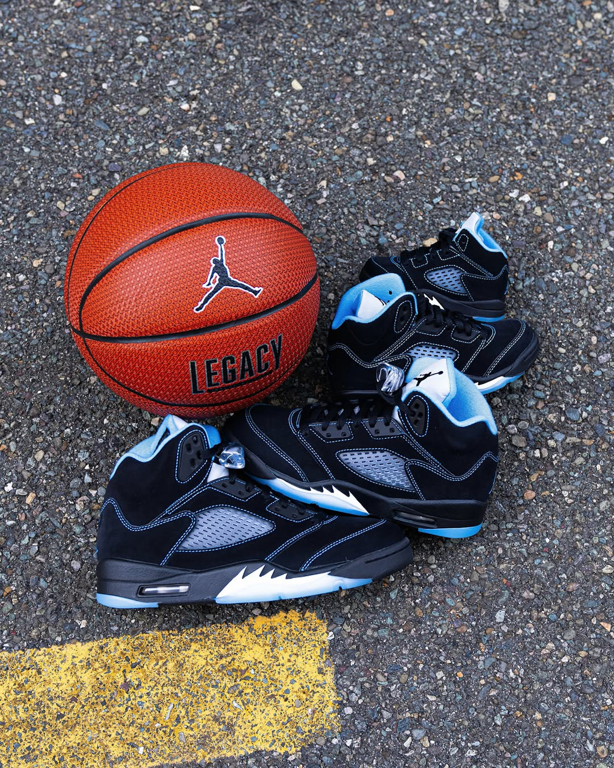 Air Jordan 5 Black Carolina DD0587-008