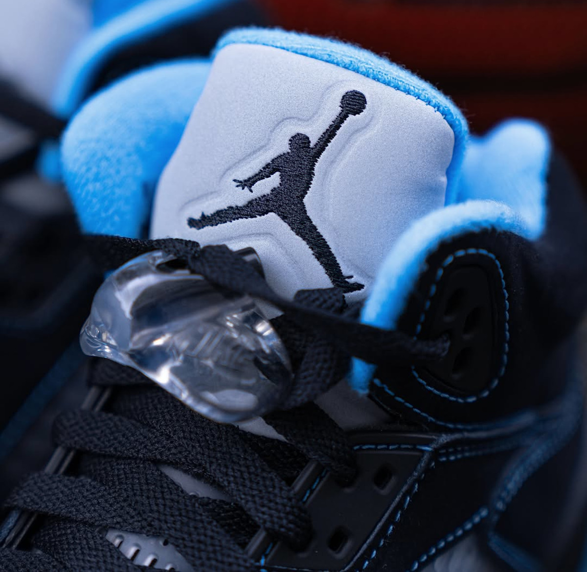 Air Jordan 5 Black University Blue DD0587-008 (5)