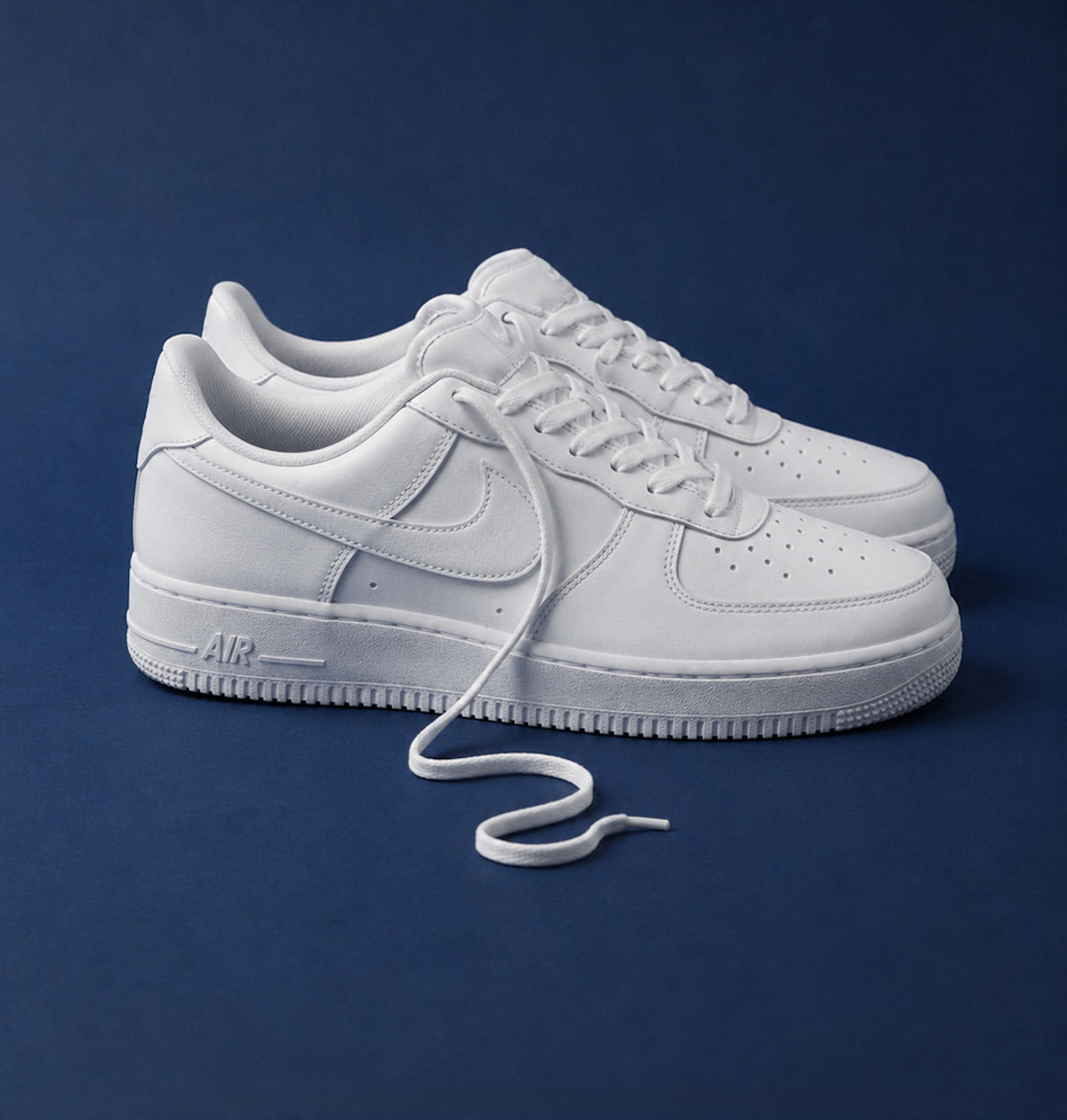 Nike Air Force 1 01 Triple White IV4501-100