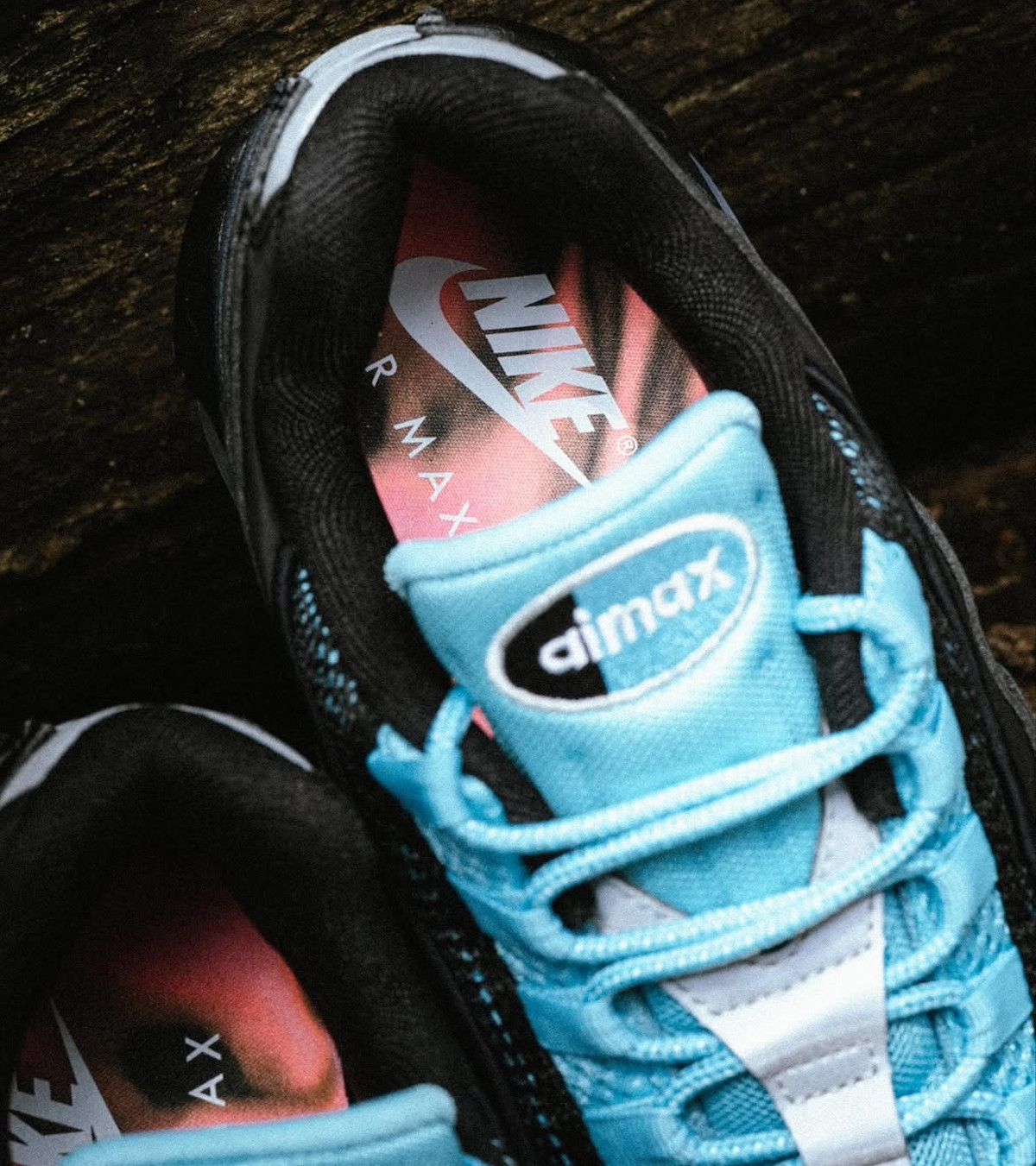 Nike Air Max 95 noire et bleu turquoise IM4691-001 (2)