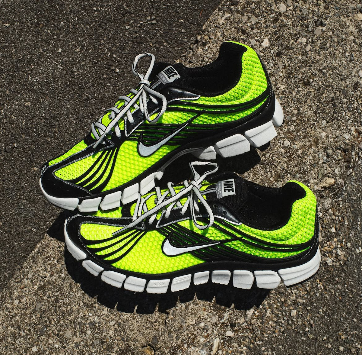 Nike Zoom Skylon 11 Volt (2)