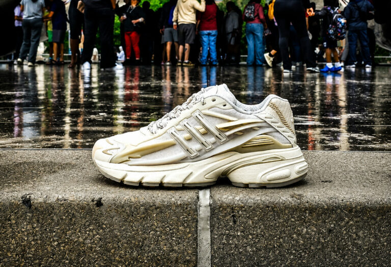adidas Jellyfish blanche KH6730 (couv)
