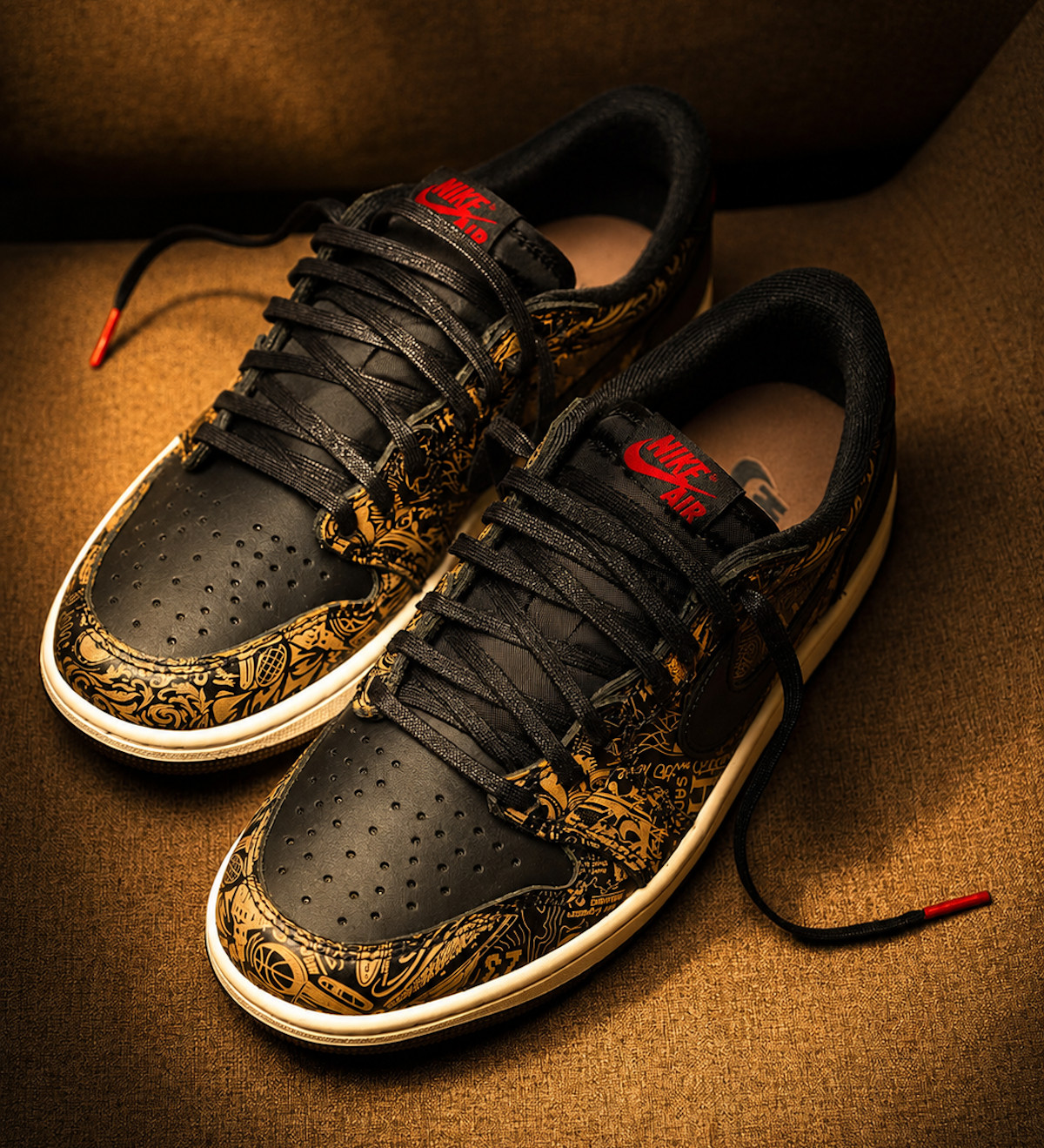 Air Jordan 1 Low Laser Black and Varsity Red IV6750-001 (1)