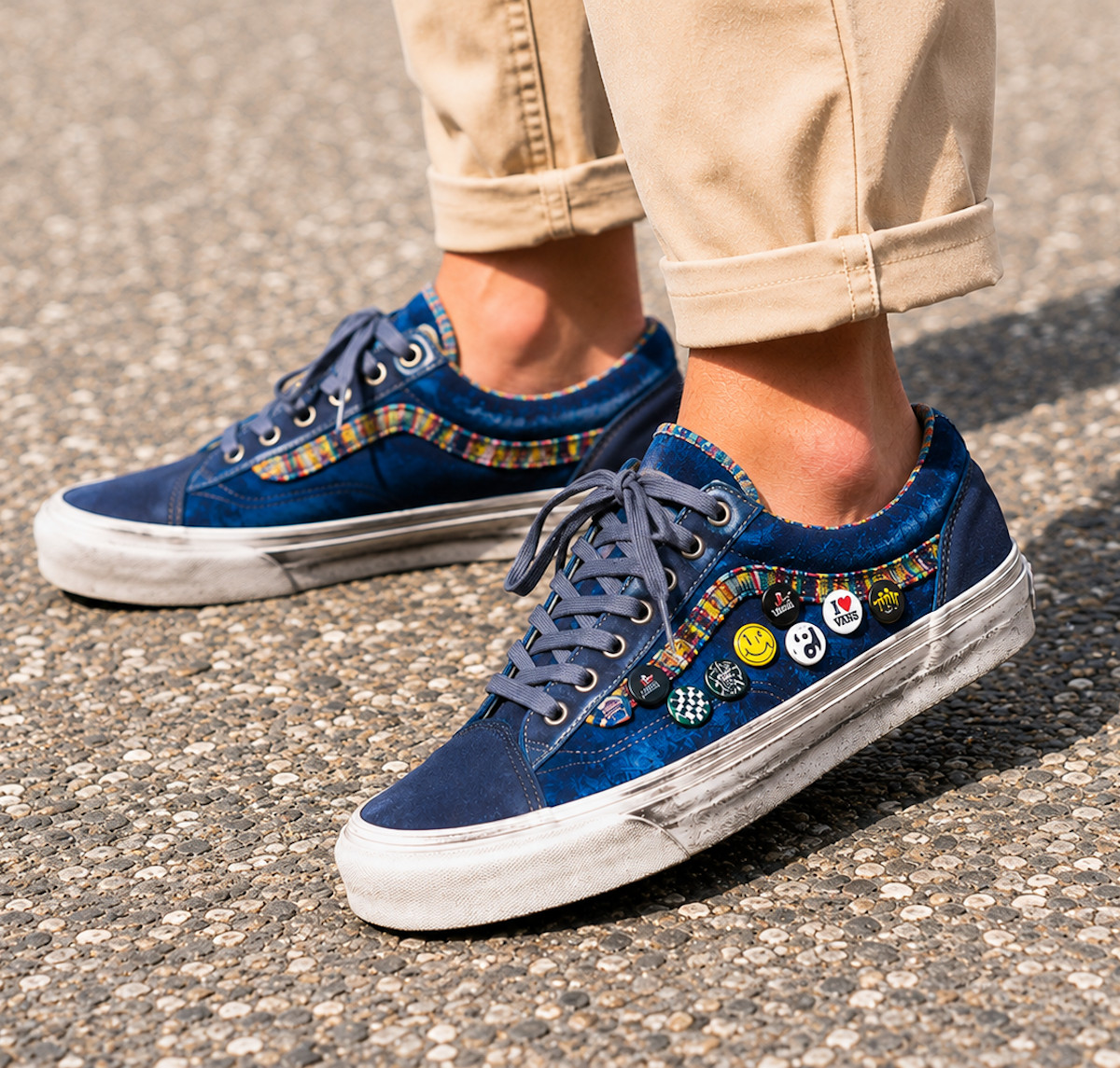 Vans Old Skool 36 LX bleu marine VN000E8VNVY (1)