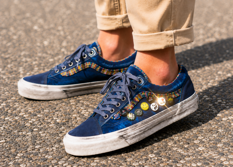 Vans Old Skool 36 LX bleu marine VN000E8VNVY (couv)