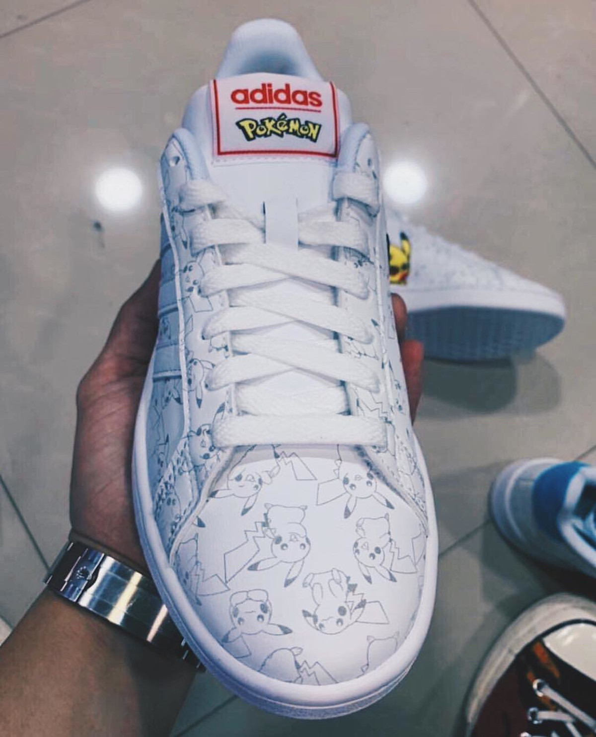 adidas Stan Smith Pokemon Pikachu (1)