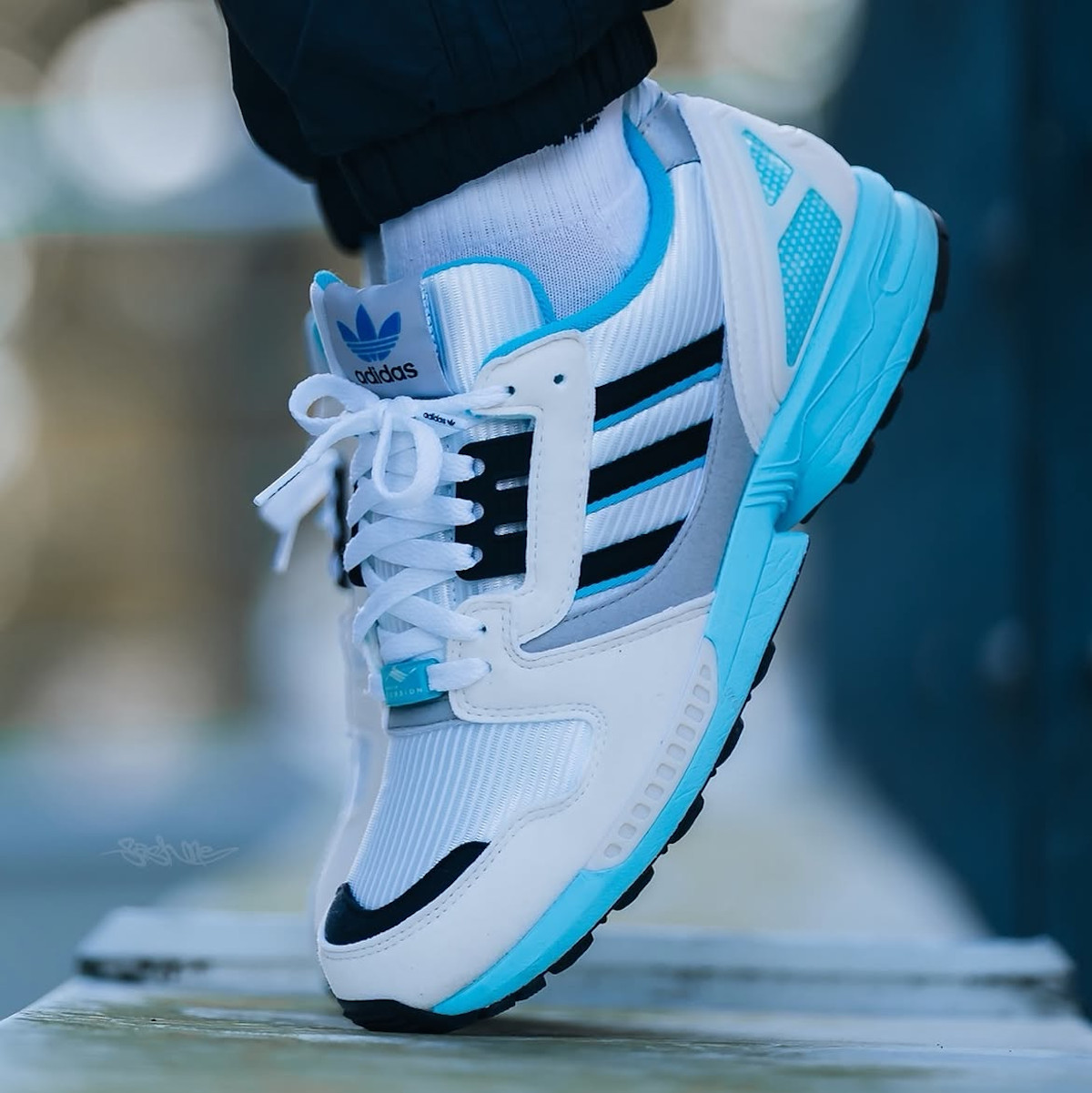 Overkill x adidas ZX 8000 France