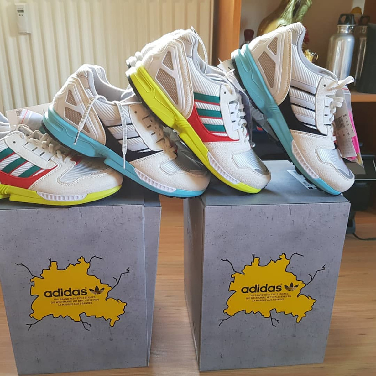 adidas ZX 8000 No Walls Needed