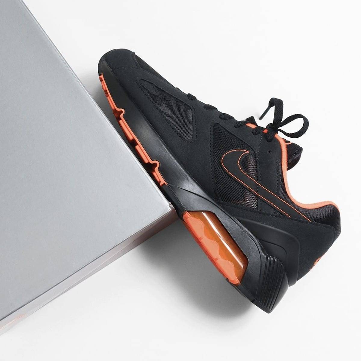 Nike Air Max 180 Black Hyper Crimson Halloween ou la trouver